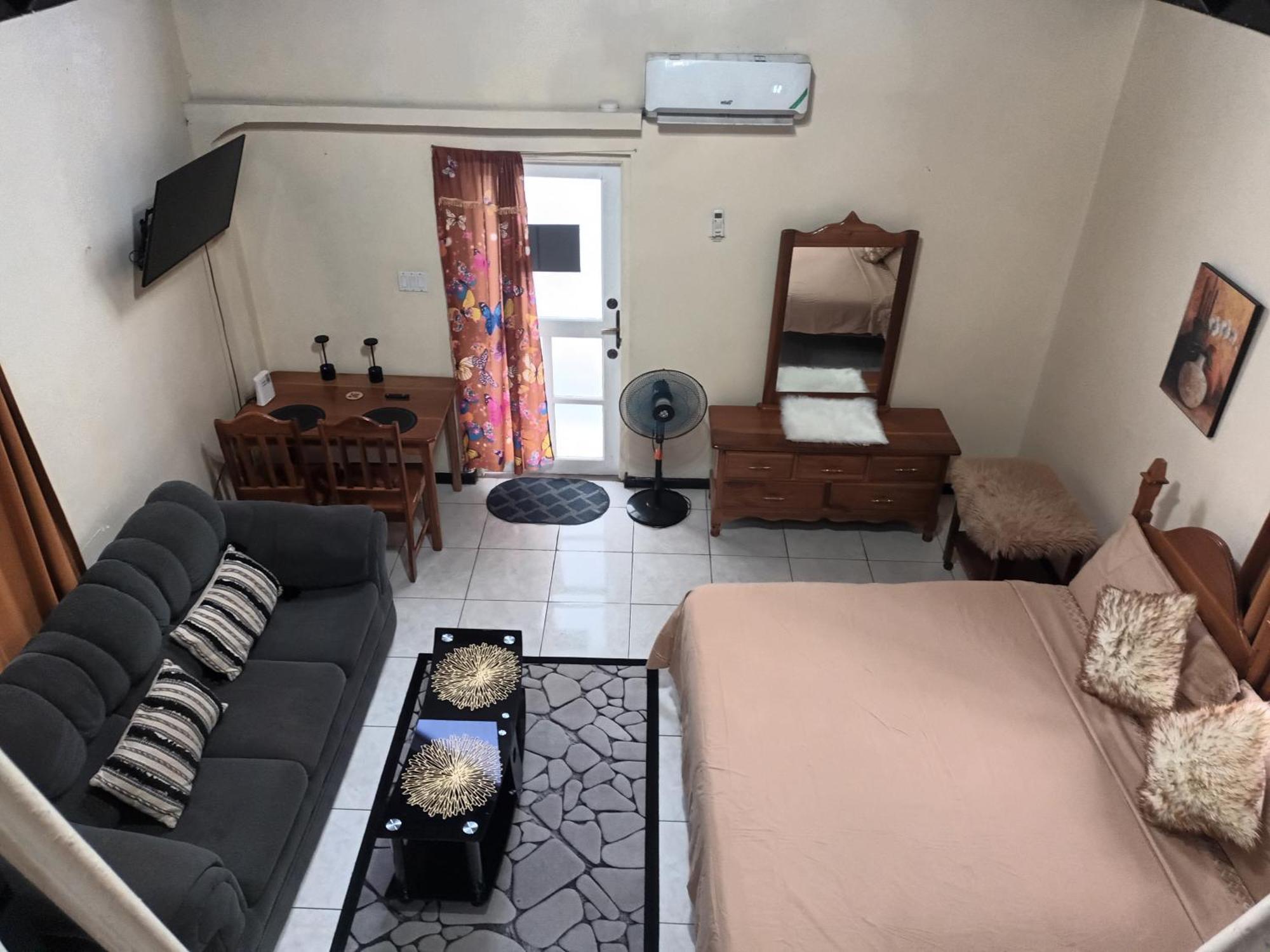 Oceanfront Condo W/ Free Parking + High Speed Wifi 네그릴 외부 사진